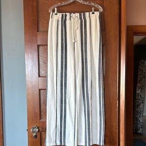 Ocean Drive White and Blue Striped Pants with Relaxed Fit